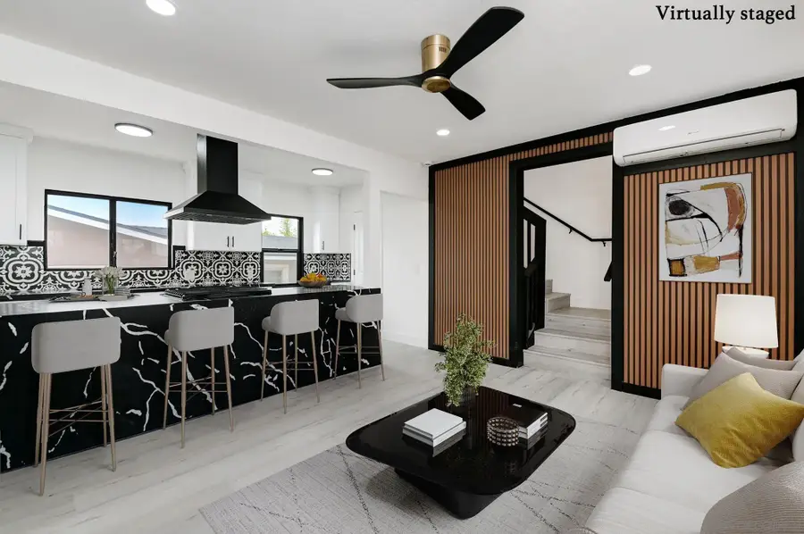 244 26th St, San Diego, CA 92102 - #3