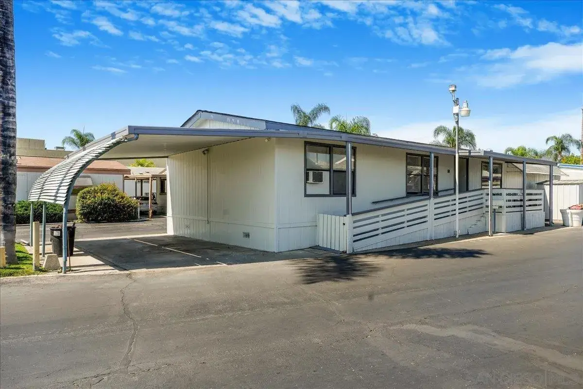 211 N Citrus Avenue 50, Escondido, CA 92027 - #1