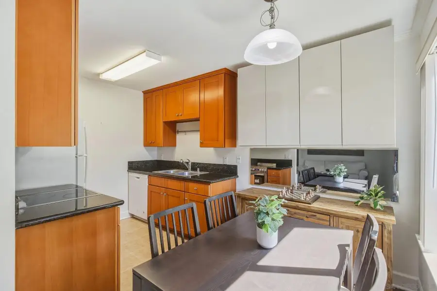 8581 Villa La Jolla #J, La Jolla, CA 92037 - #2