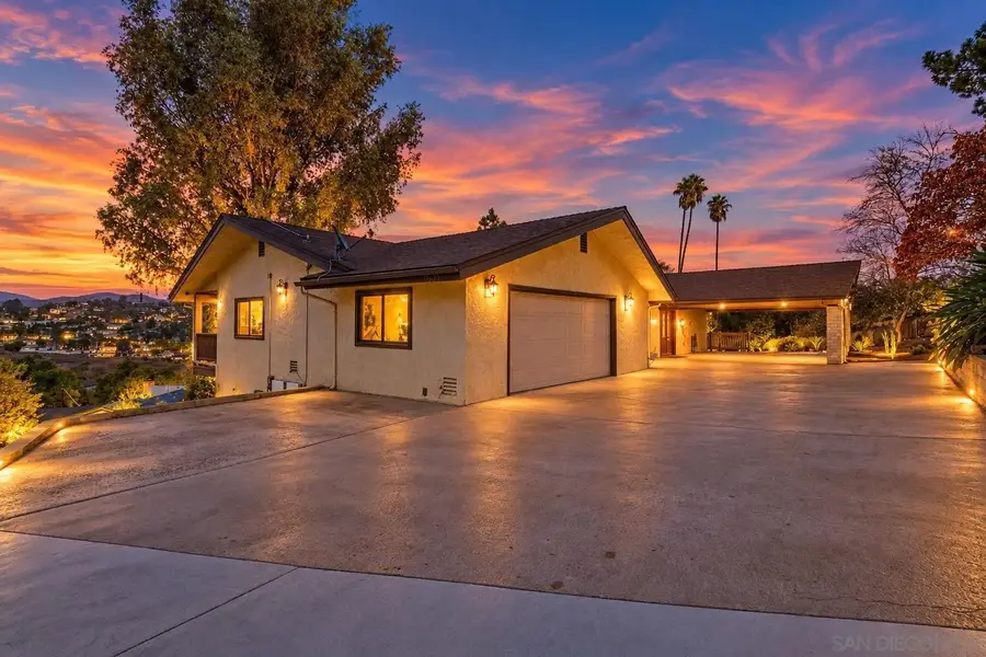 1521 Shadow Knolls Ln, El Cajon, CA 92020 - #2