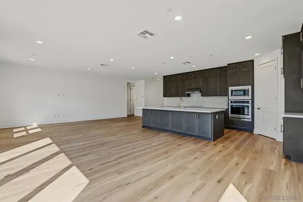3147 Smith Pl, Escondido, CA 92027