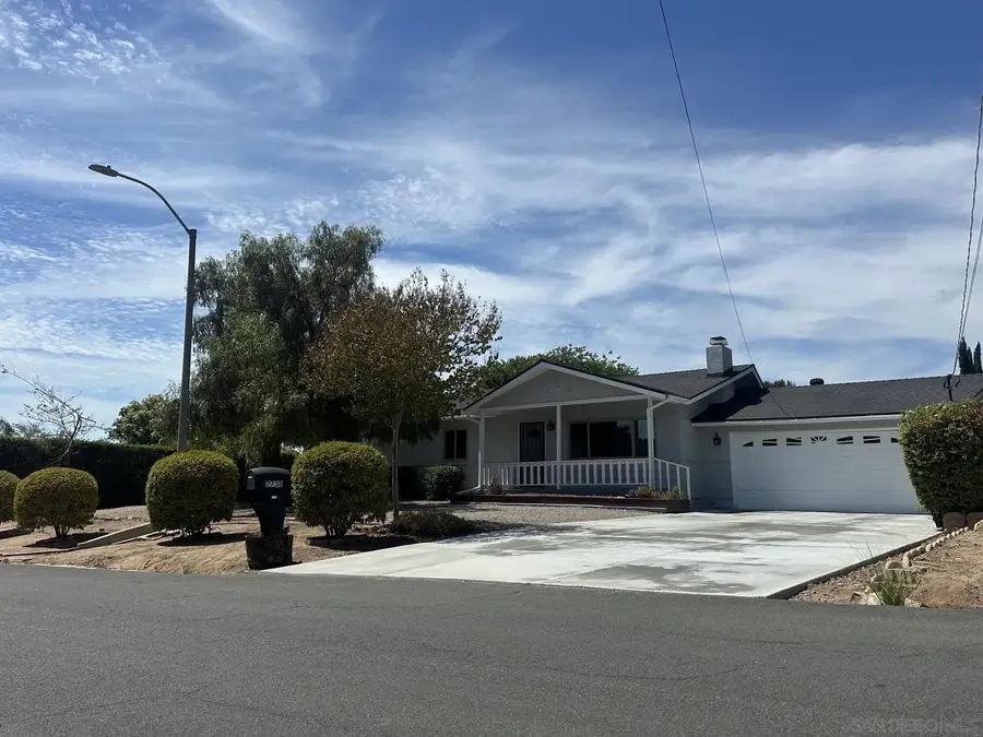 2738 Oak Hill Dr, Escondido, CA 92027 - #2