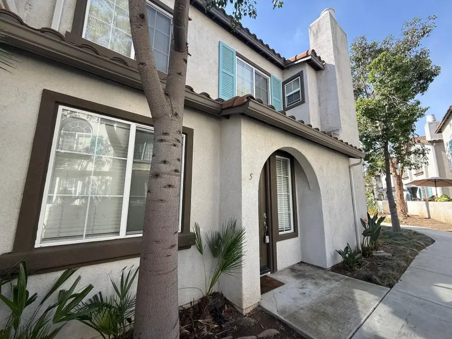 293 Reef Point Way #5, Oceanside, CA 92058 - #2