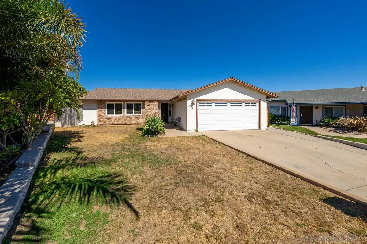 9214 Via De Cristina, Santee, CA 92071 - #1