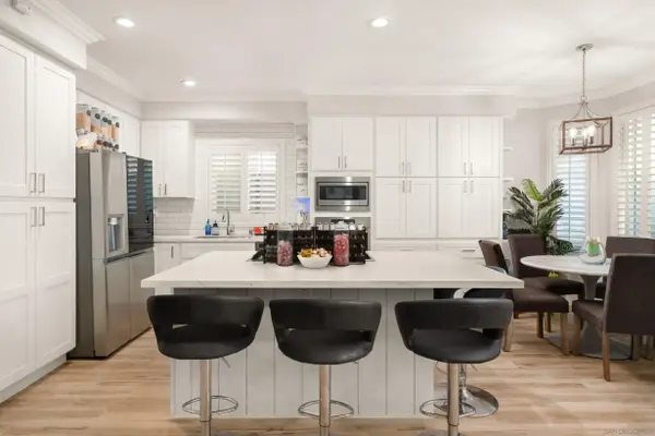 4577 Da Vinci, San Diego, CA 92130