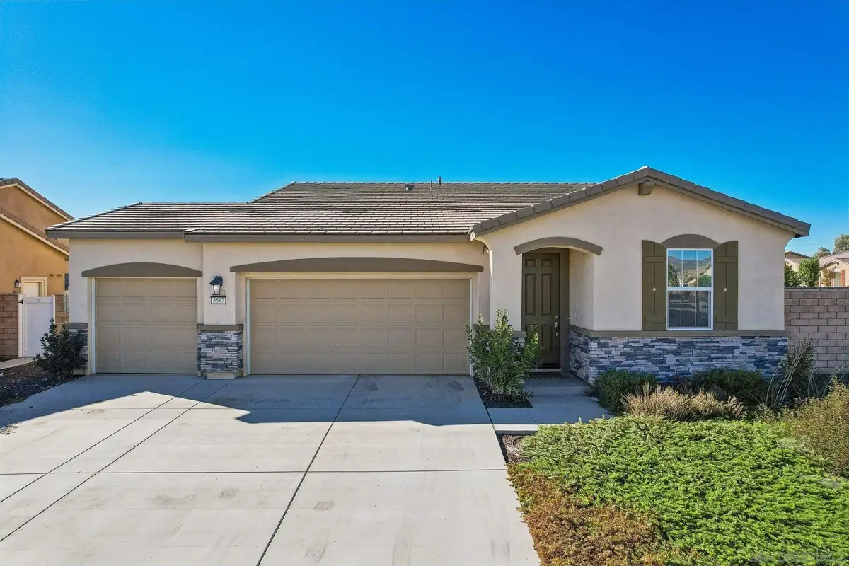 5587 Manila, Hemet, CA 92545 - #1
