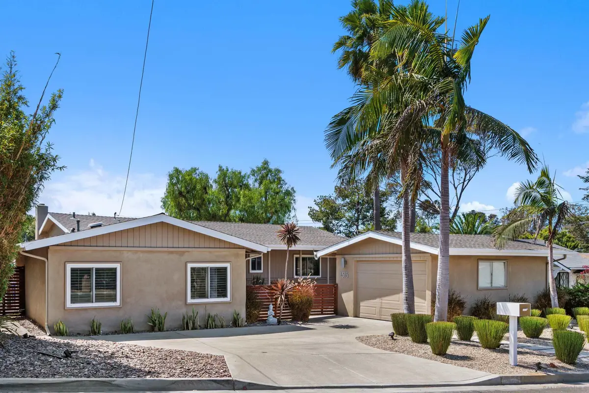 1315 Crestridge Dr., Oceanside, CA 92054 - #1
