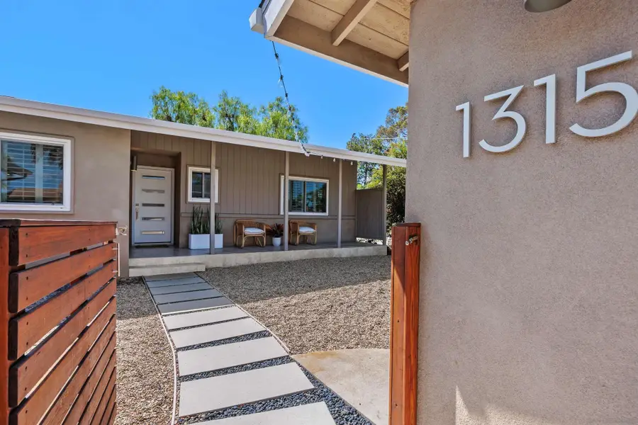 1315 Crestridge Dr., Oceanside, CA 92054 - #3