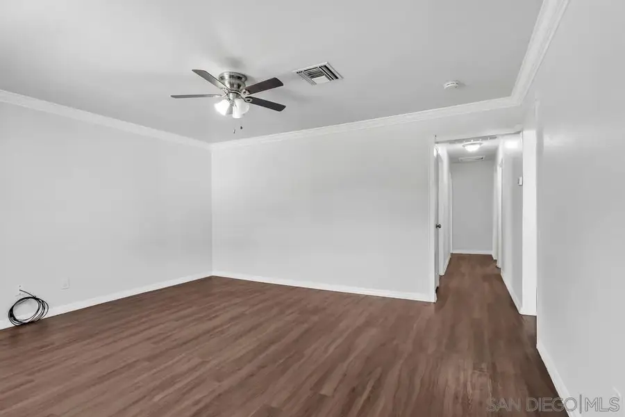6260 Severin Dr., La Mesa, CA 91942 - #3