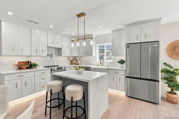 4145 Narragansett Ave, San Diego, CA 92107