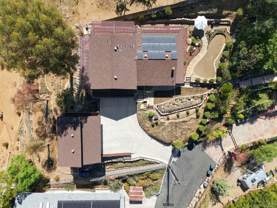 12886 Castle Court Drive, Lakeside, CA 92040 - #2