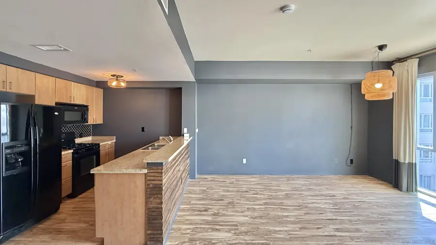 445 Island Ave #504, San Diego, CA 92101 - #2