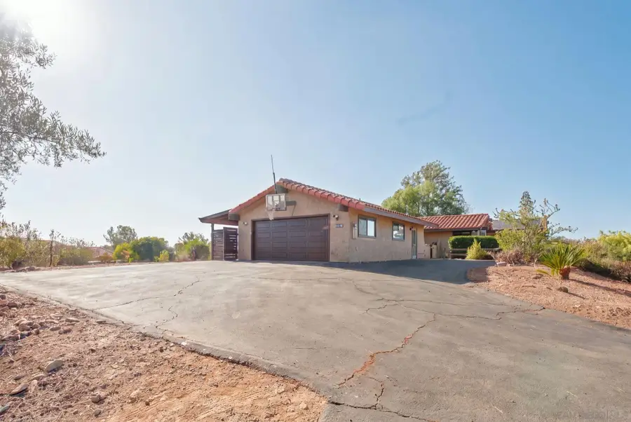 30138 Disney Lane, Vista, CA 92084 - #2