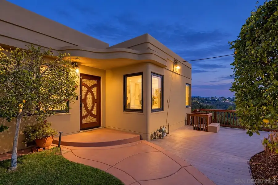 4391 Middlesex, San Diego, CA 92116 - #3