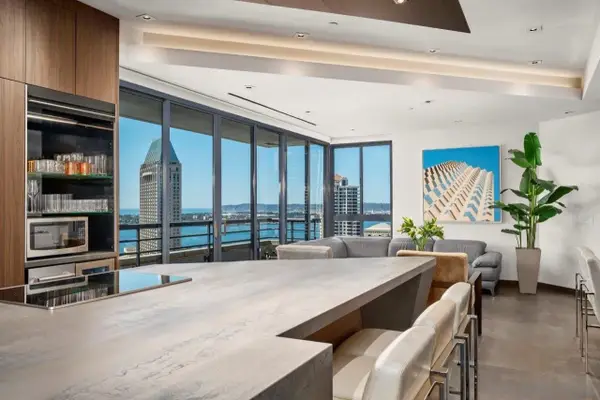 700 Front Street #1804, San Diego, CA 92101