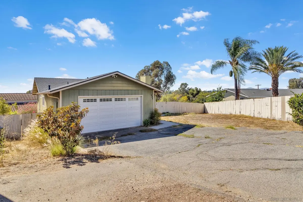 477 Rancho Vista, Vista, CA 92083 - #1