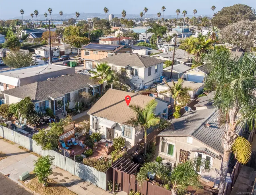 4678 Voltaire St, San Diego, CA 92107 - #2