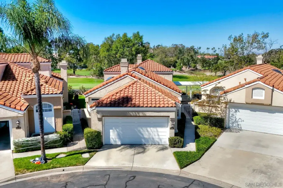 15582 Walton Heath, San Diego, CA 92128 - #2