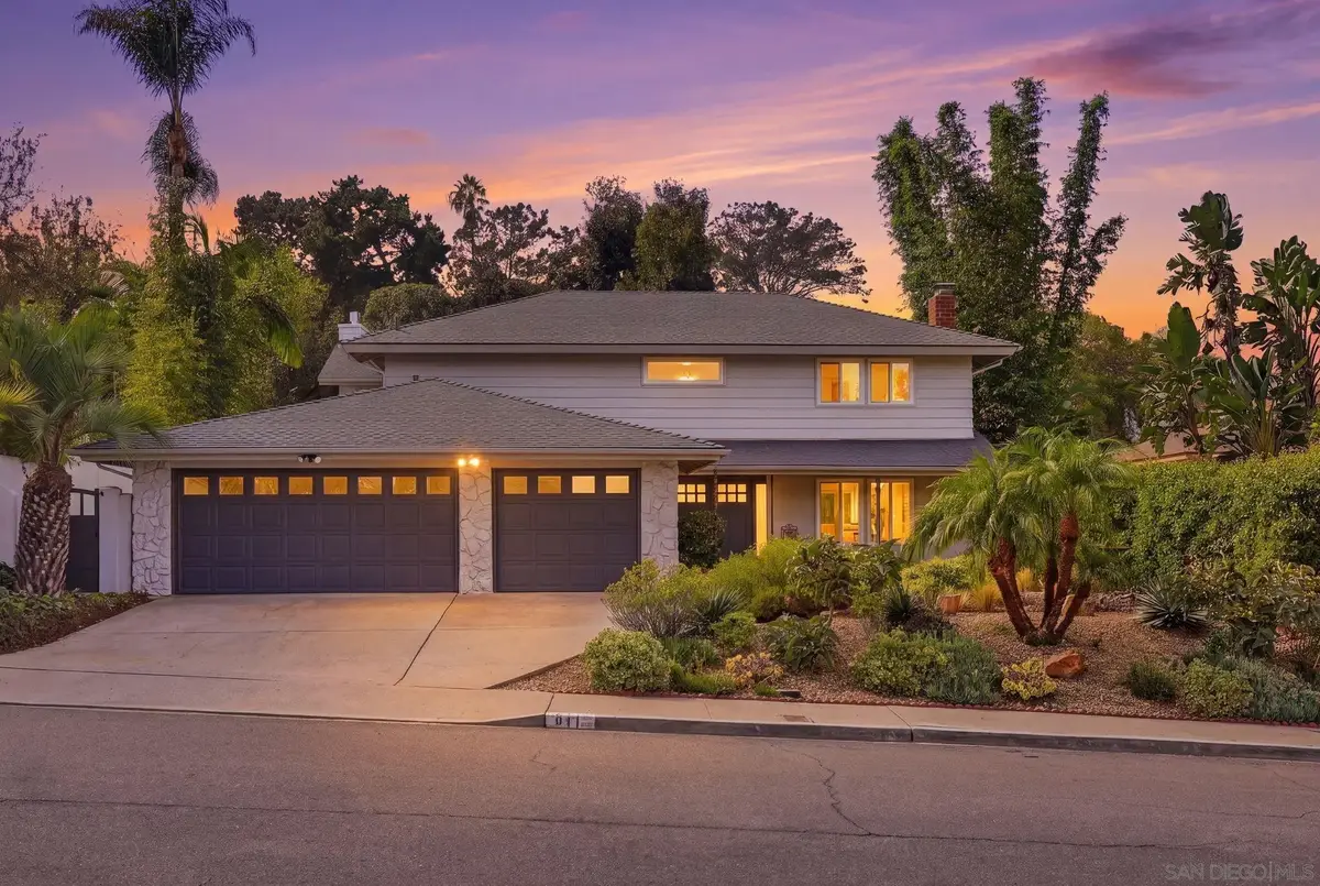611 Fresca St., Solana Beach, CA 92075 - #1