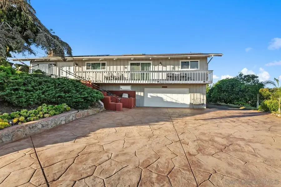 2037 Wonderview, Vista, CA 92084 - #2