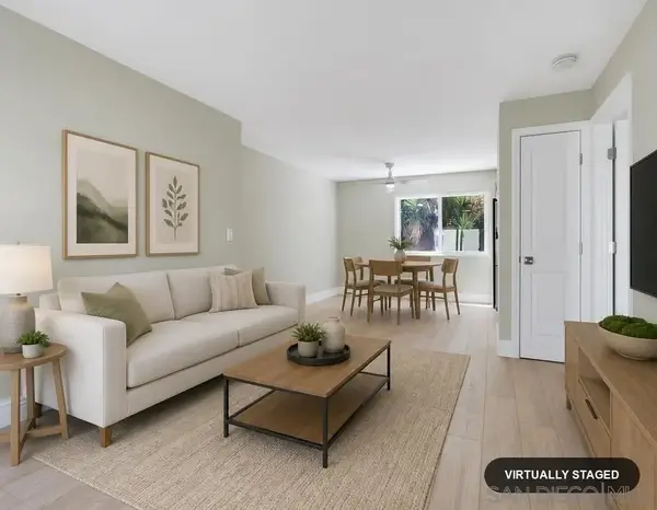 2850 Reynard #9, San Diego, CA 92103