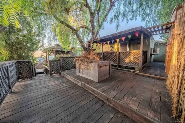 155 Las Flores Dr #117, San Marcos, CA 92069