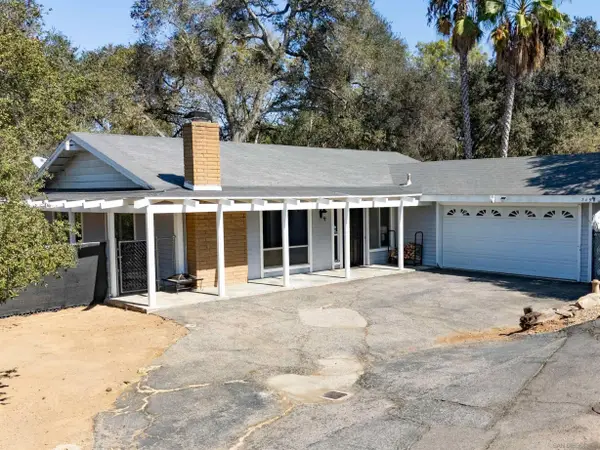 749 De Luz, Fallbrook, CA 92028