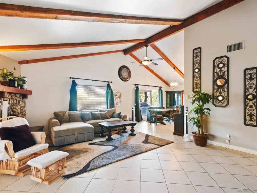 749 De Luz, Fallbrook, CA 92028 - #2