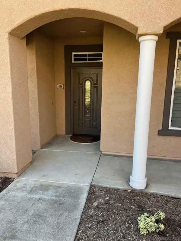 10978 Serafina #69, San Diego, CA 92128