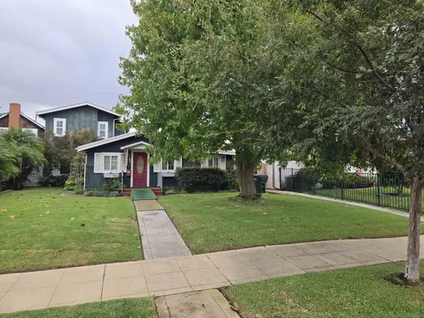 127-131 J Avenue, Coronado, CA 92118