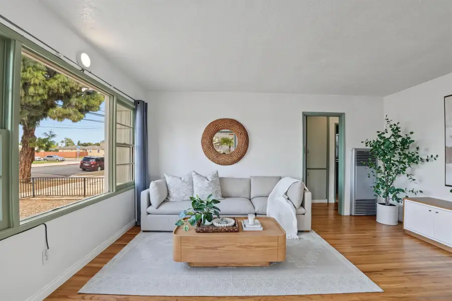 208 K St, Chula Vista, CA 91911 - #2