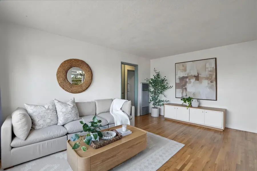 208 K St, Chula Vista, CA 91911 - #3