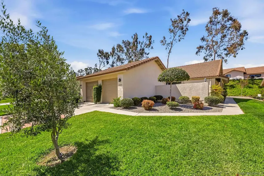 12855 Via Moura, San Diego, CA 92128 - #2