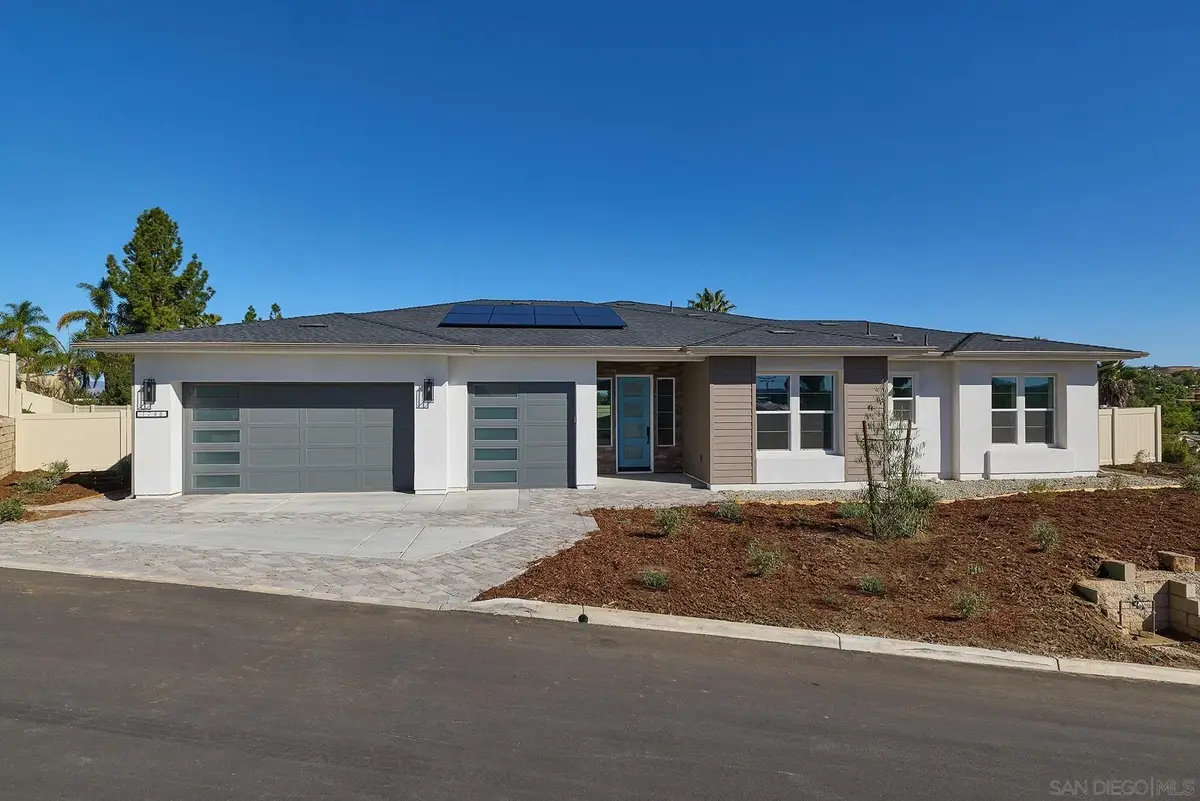 1746 Ishihara Rd, Vista, CA 92084 - #1