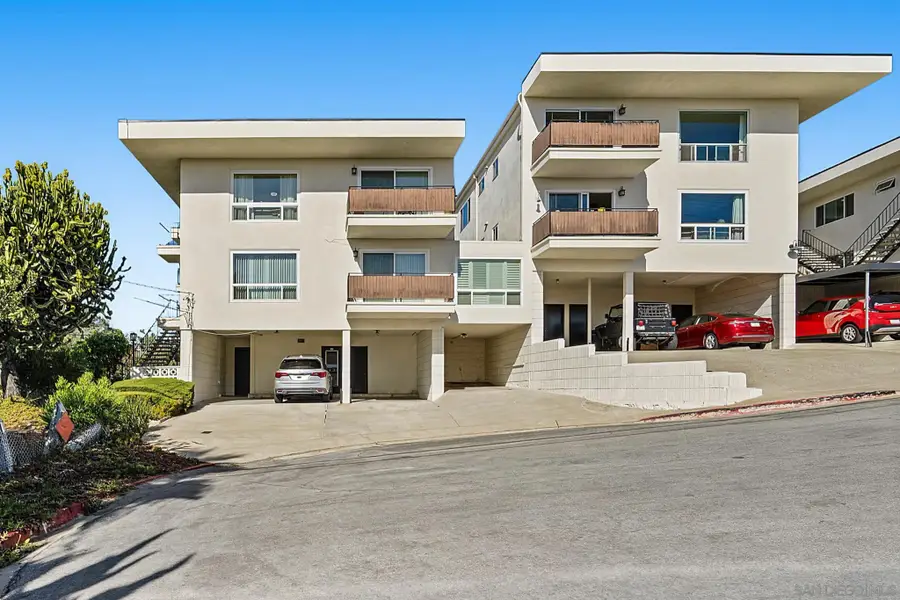 1828 Linwood St #11, San Diego, CA 92110 - #3