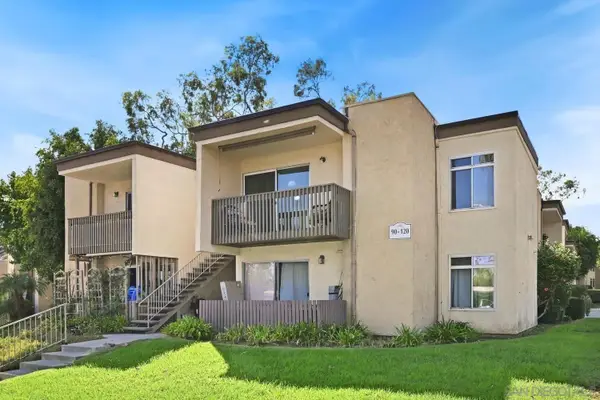 432 Edgehill Ln. #120, Oceanside, CA 92054