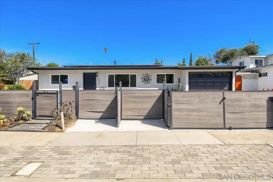 4902 Chateau Drive, San Diego, CA 92117 - #3