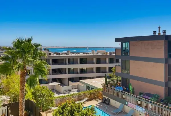 2942 Lawrence St., San Diego, CA 92106
