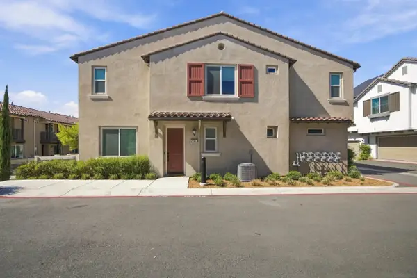 39412 Corvina, Temecula, CA 92591