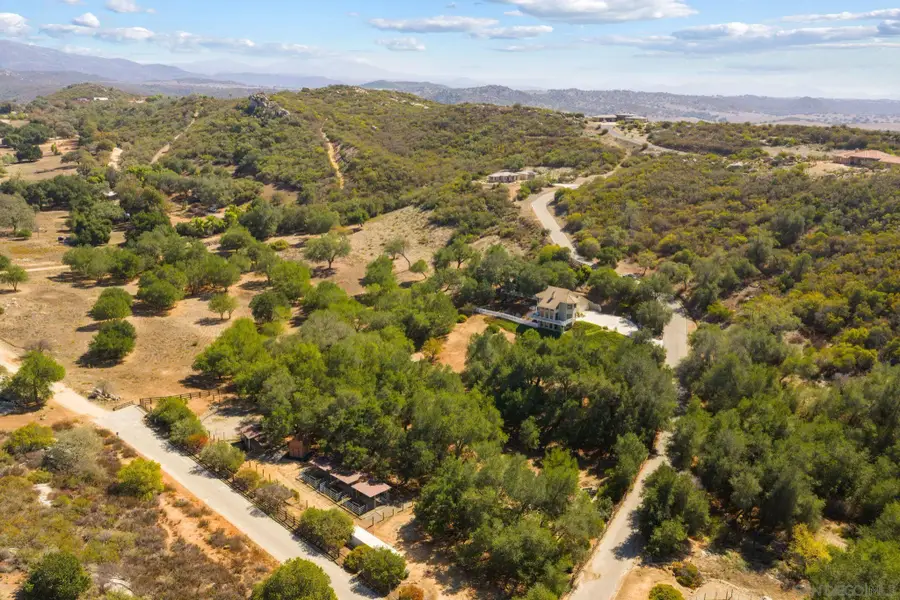 26285 Calle De Encinas, Valley Center, CA 92082 - #2