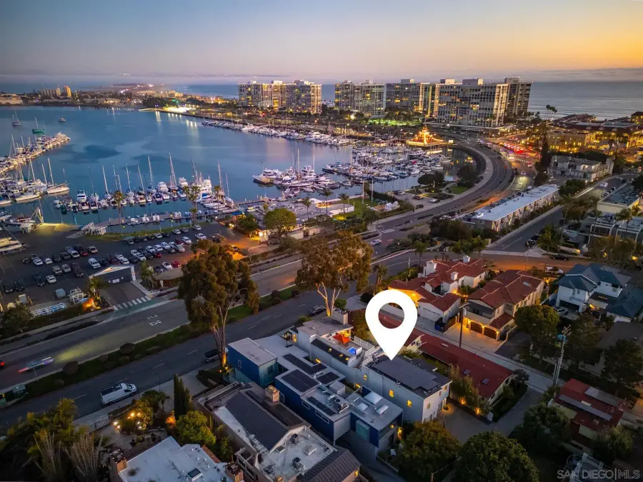 1528 Glorietta Blvd, Coronado, CA 92118 - #2