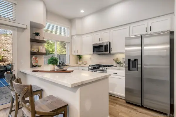 16928 Robins Nest Way #2, San Diego, CA 92127