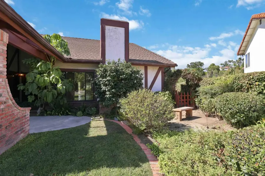 2365 Carriage Cir, Oceanside, CA 92056 - #3