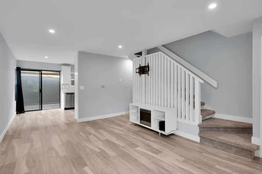 1235 River Glen Row #83, San Diego, CA 92111 - #2