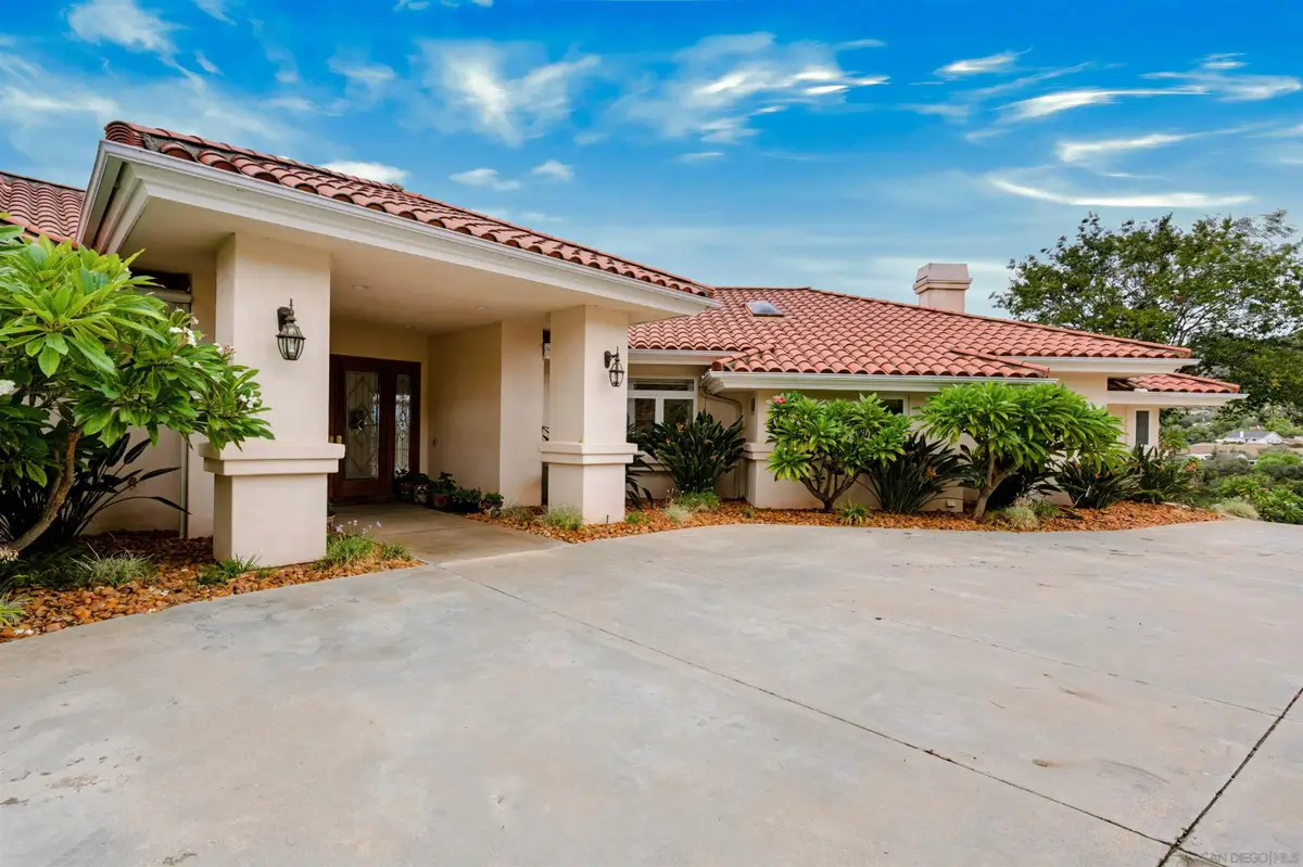 3249 Live Oak Park, Fallbrook, CA 92028 - #1