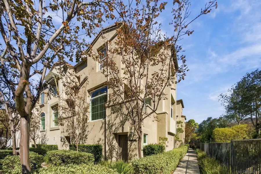 573 Almond Rd, San Marcos, CA 92078 - #3