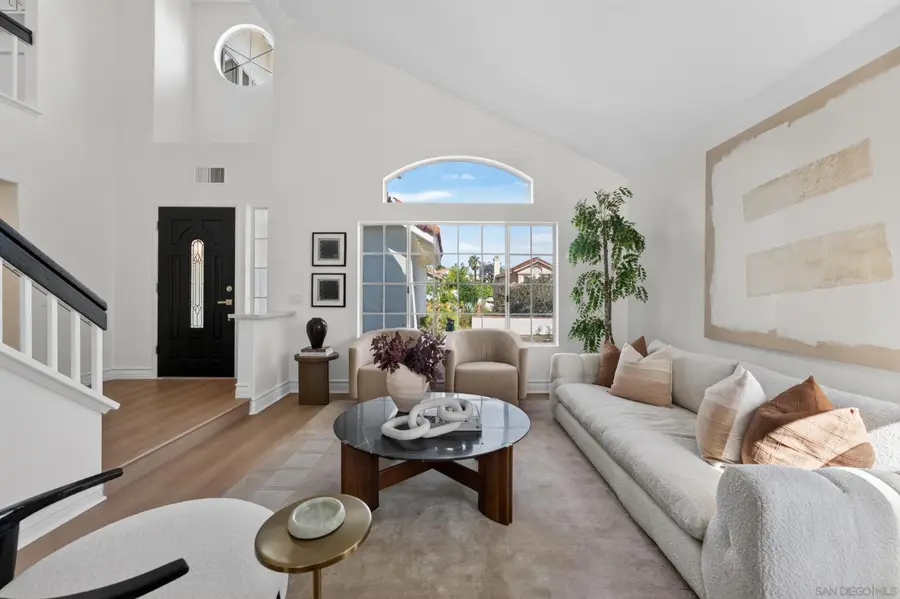 1873 Paseo Del Lago, Vista, CA 92081 - #2