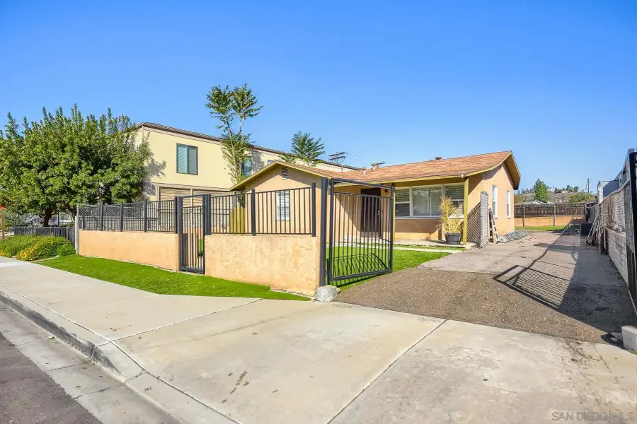 12312 Parkside St, Lakeside, CA 92040 - #2