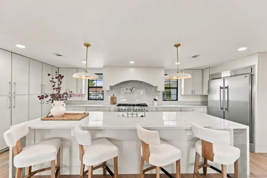 86 Via De Laurencio, Chula Vista, CA 91910 - #3