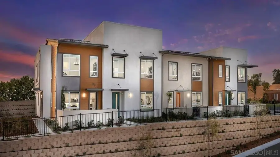 939 Crimson Leaf, Vista, CA 92081 - #3